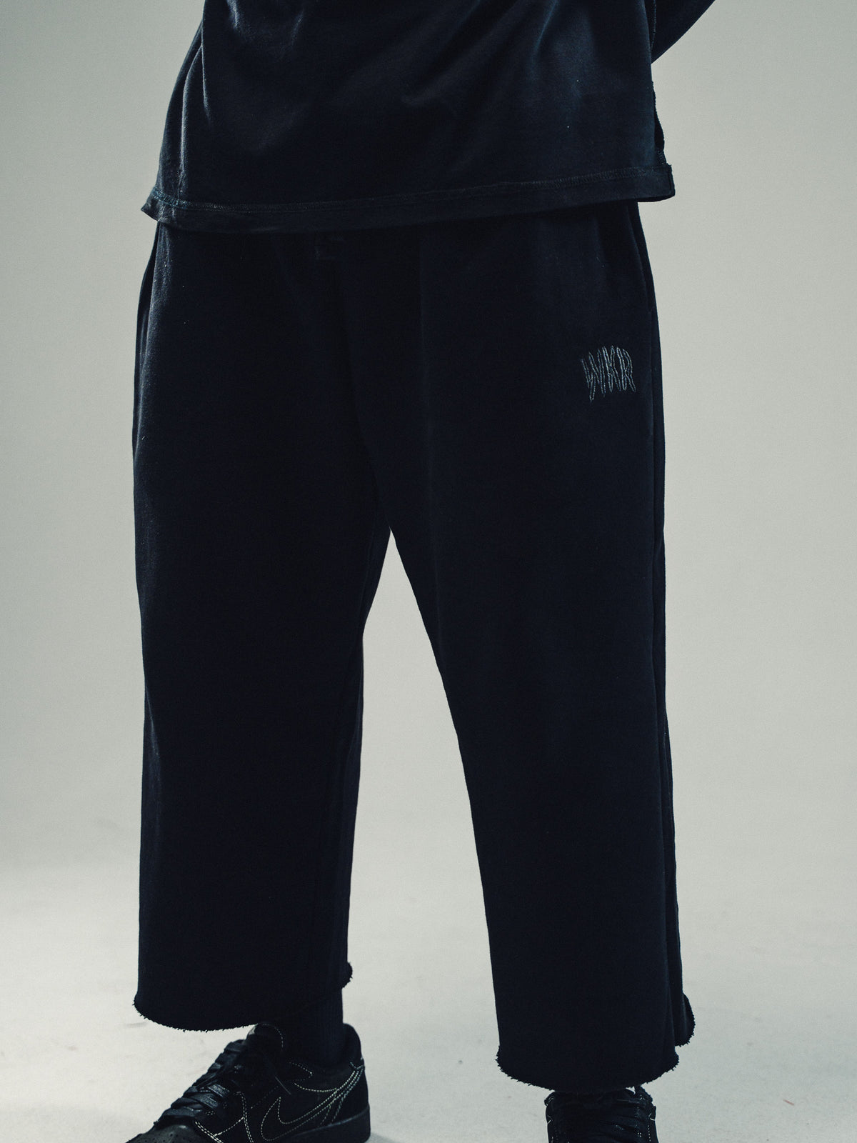 Black Cropped Sweatpant - Core II