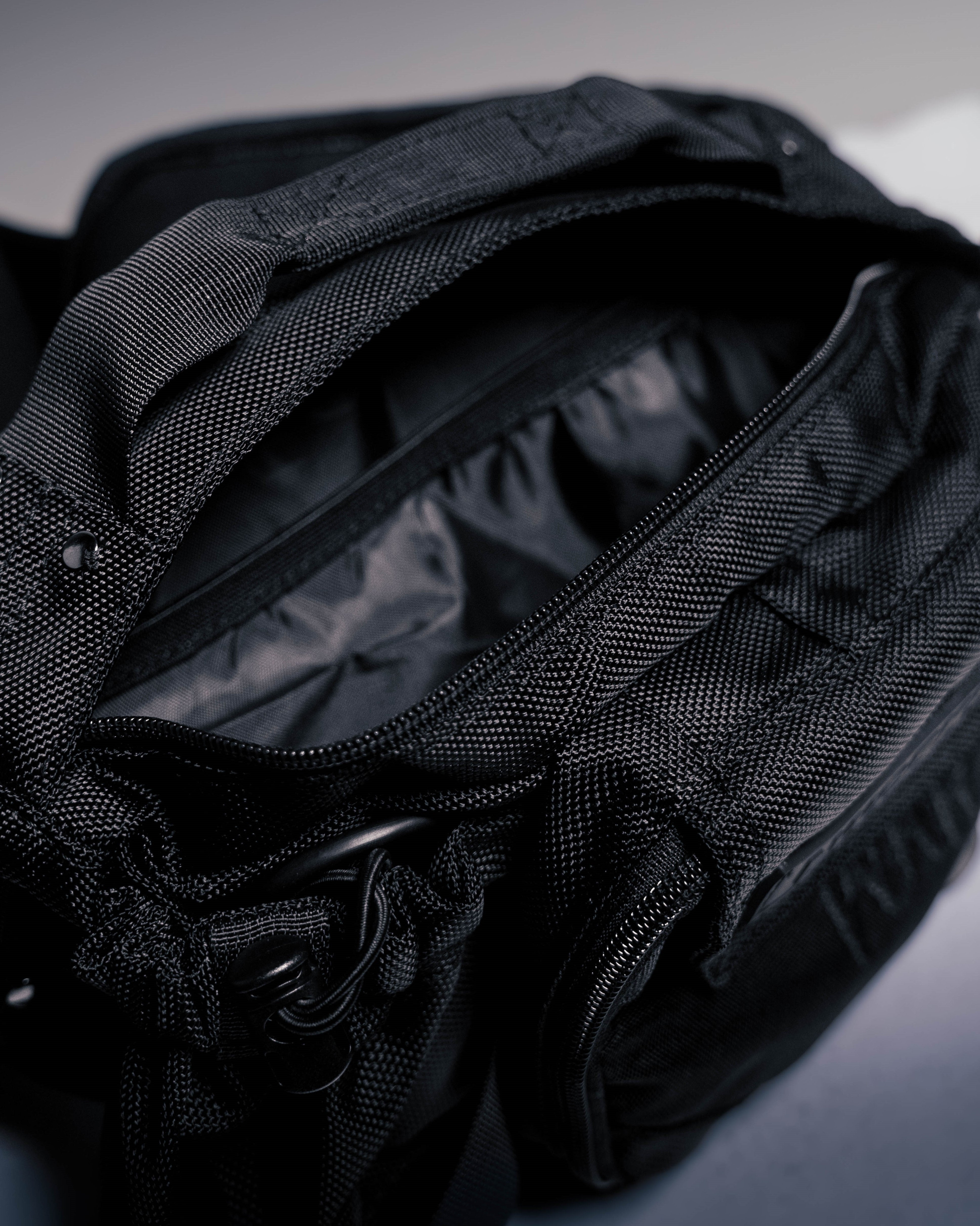 Black WKR Utility Crossbody Bag - SS4