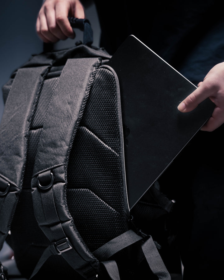 Black WKR 45L Utility Backpack - SS4